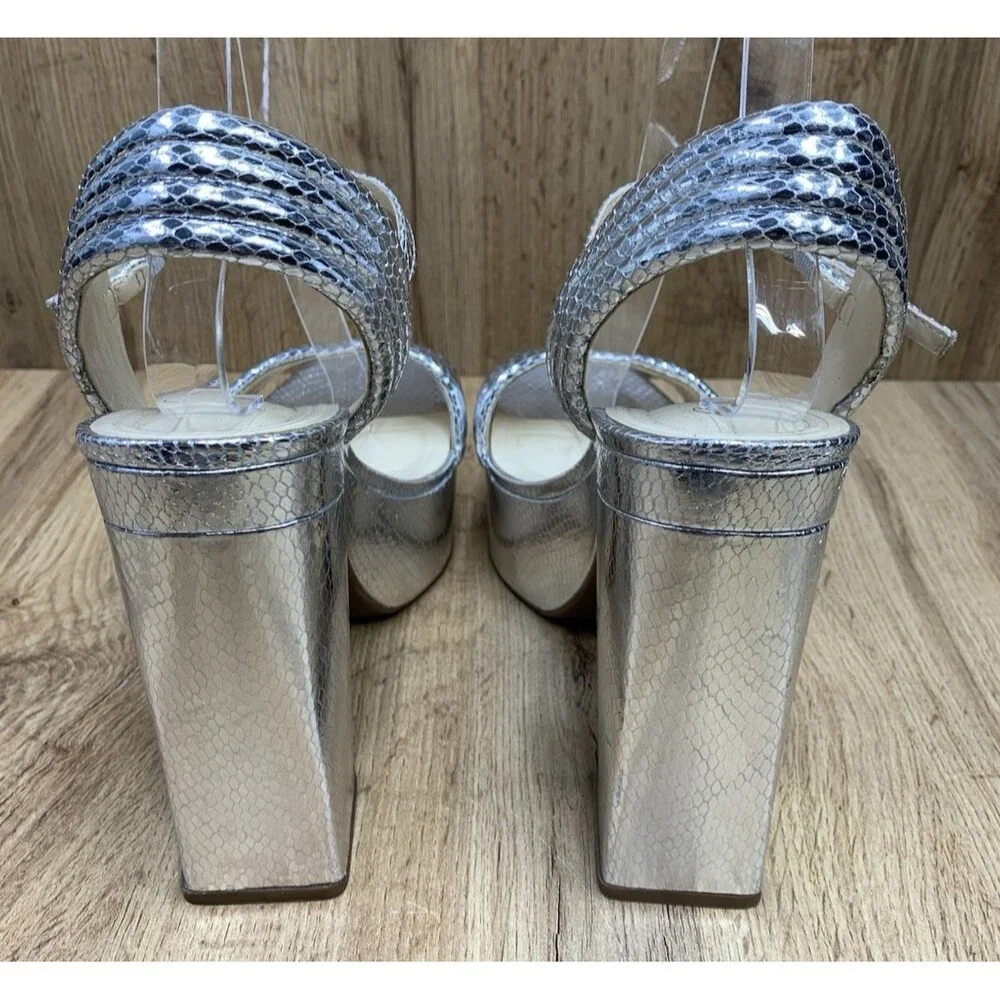 Jessica Simpson Bautista Platform Sandals Women 9 Silver Metallic Snake Heels